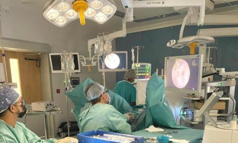 إنجاز طبي جديد بـ "مركز السلطان قابوس لعلاج السرطان"