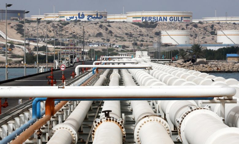 تمتلك ثاني أكبر احتياطي في العالم.. أسباب عزم إيران استيراد الغاز من روسيا