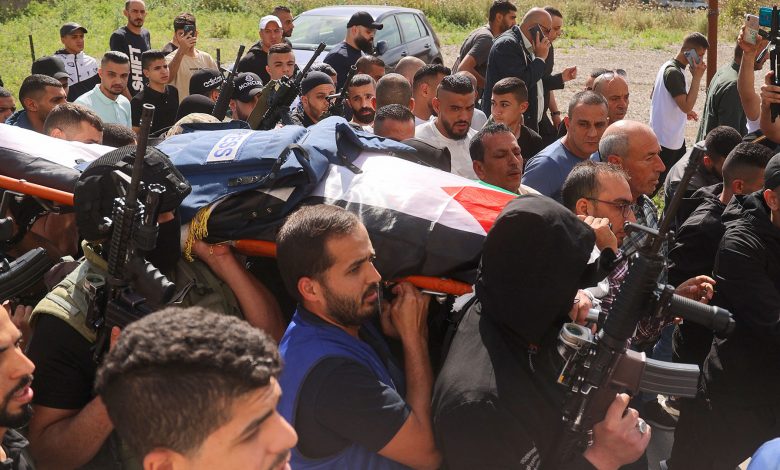 شيرين أبو عاقلة.. مراسلة الجزيرة التي اغتيلت برصاصة إسرائيلية في جنين