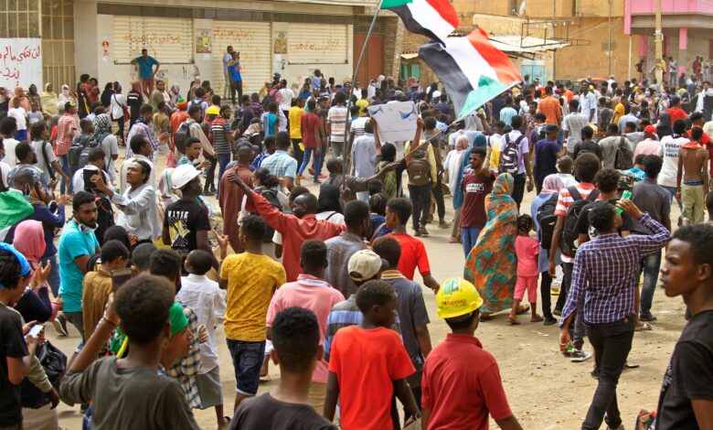 ميدل إيست آي: المعارضة السودانية منقسمة بشأن اتفاق سياسي وشيك