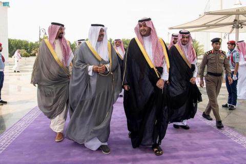 رئيس مجلس الوزراء الكويتي يصل إلى جدة