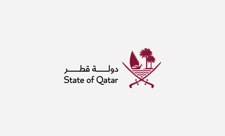 المركب والسيف والبحر.. تعرف على رموز شعار دولة قطر الجديد