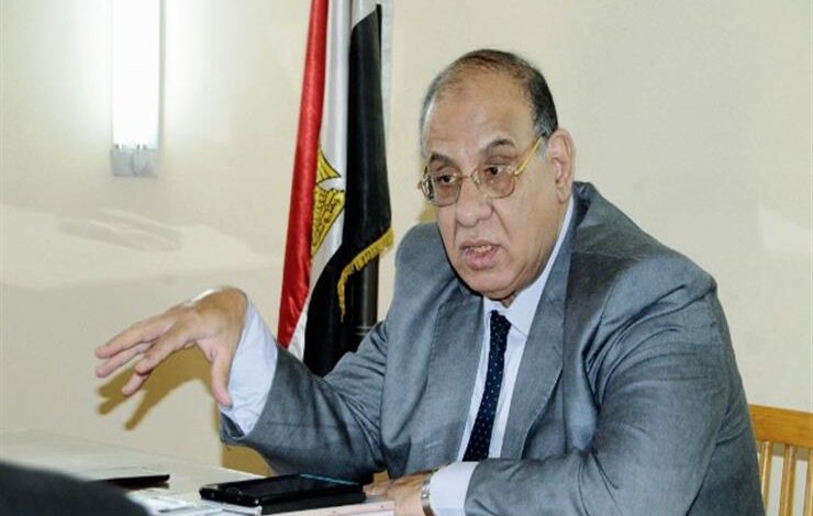 ​قائد لا يعرف الإجازات.. برلماني يناشد الوزراء أن يتخذوا السيسي قدوةً في العطاء لمصر