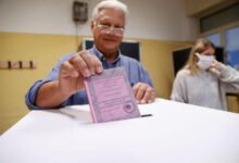 الإيطاليون يصوتون في انتخابات تميل كفتها لصالح اليمين المتطرف