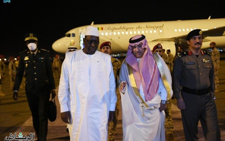 رئيس جمهورية السنغال يصلُ إلى المدينة