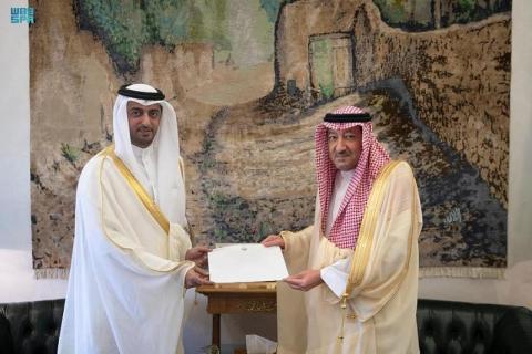وزير الخارجية السعودي يتلقى رسالة خطية من نظيره القطري