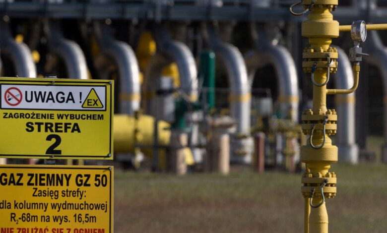 حرب الطاقة.. روسيا تعلن ارتفاع عائداتها من النفط والغاز رغم العقوبات وليز تراس تجمد الأسعار لعامين