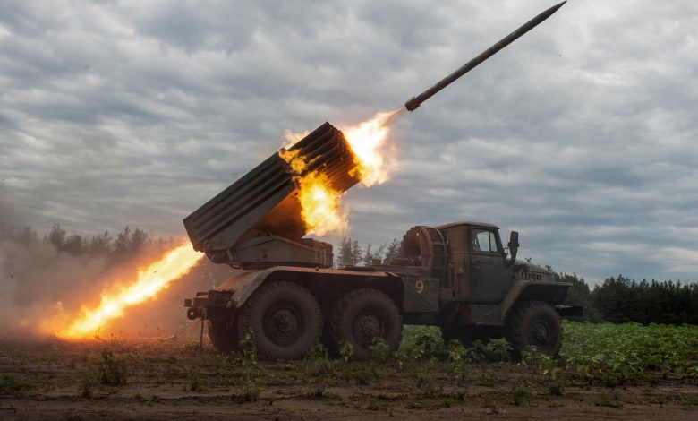 لوموند دبلوماتيك: حرب أوكرانيا إلى متى؟ وإلى أين؟