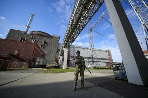 روسيا تتهم أوكرانيا بإطلاق 20 قذيفة قرب محطة زابوريجيا النووية