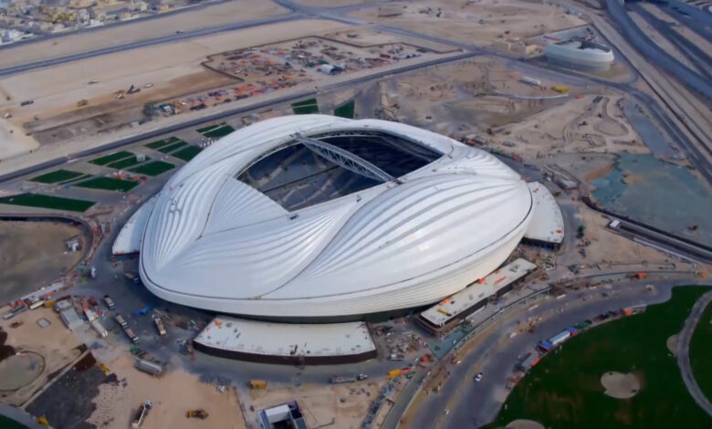 ملعب الجنوب تحفة معمارية على شكل صدفة خارجية بداخلها مركب تقليدي بكأس العالم 2022 في قطر