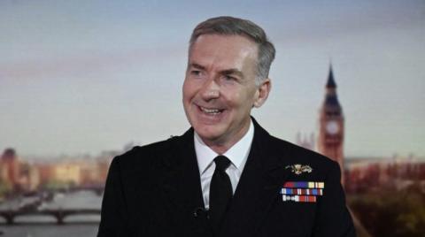 قائد الجيش البريطاني: بوتين يفشل في جميع أهدافه العسكرية