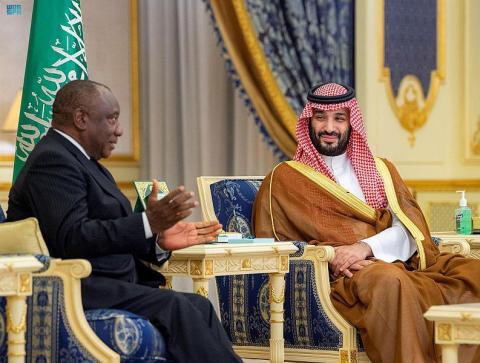 ولي العهد السعودي ورئيس جنوب أفريقيا يعقدان جلسة مباحثات رسمية