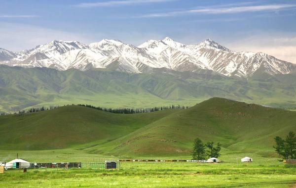 متعة السياحة في قزغيزستان