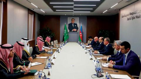 وزير الخارجية السعودي في أذربيجان ومحادثاته تناولت القضايا المشتركة