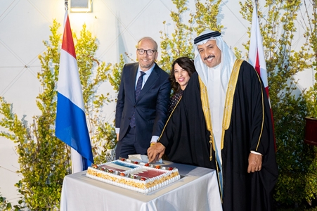 وكيل وزارة الخارجية للشؤون السياسية يشارك في حفل استقبال بمناسبة مرور خمسين عاماً على إقامة العلاقات الدبلوماسية مع مملكة هولندا