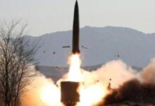 كوريا الشمالية تطلق صاروخا بالستيا صوب الشرق