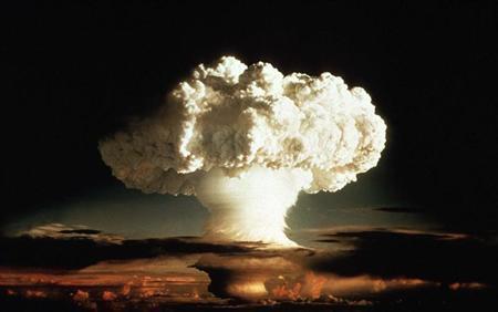 ماذا يجب أن نفعل في حال وقوع تفجير نووي؟