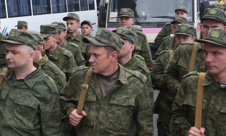 ستراتفور: التعبئة العسكرية ستخلق تحديات ديمغرافية واقتصادية سيئة لروسيا