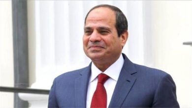السيسي يتفقد الأعمال الإنشائية لتطوير طرق ومحاور بالقاهرة الكبرى