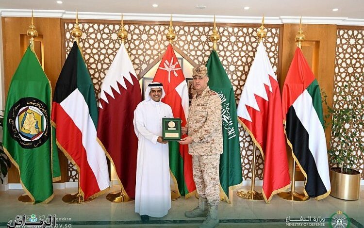 "التواصل الإستراتيجي" في وزارة الدفاع تشارك في برنامج التعايش الإعلامي لوزارات الدفاع الخليجية في الكويت