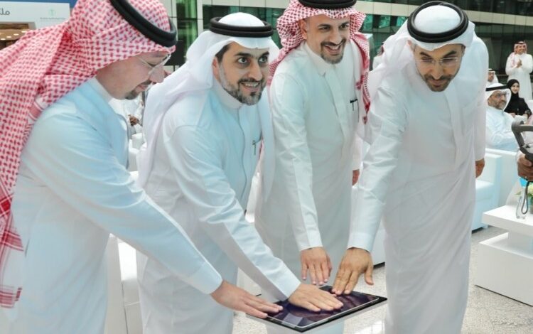 نائب وزير "البيئة" يدشن الملتقى الأول للابتكار والتقنيات الحديثة في الرياض