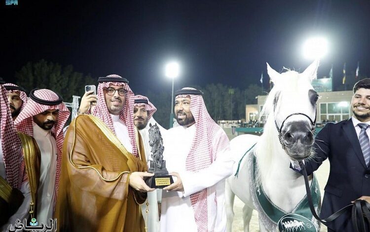 محافظ جدة يتوج الفائزين في ختام بطولة منطقة مكة المكرمة الدولية لجمال الجواد العربي