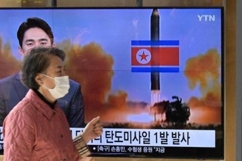 كوريا الشمالية تطلق صاروخاً بالستياً عابراً للقارات