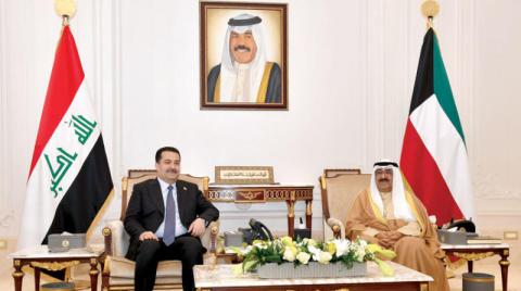 السوداني يؤكد في الكويت حرص العراق على بناء علاقات متوازنة مع جيرانه