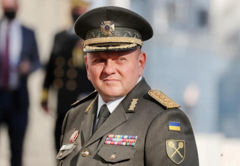 قائد الجيش الأوكراني يتوقع هجوماً روسياً على كييف بداية 2023