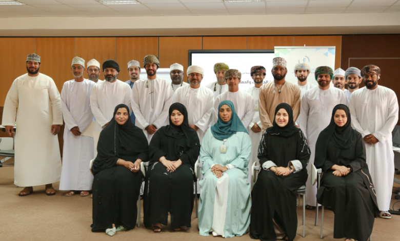 "اتحاد عمال سلطنة عمان" ينظم دورة تدريبية في إدارة الحسابات الرقمية