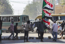 حالة شلل في معظم القطاعات.. تردي الأوضاع المعيشية يزيد وتيرة الإضرابات في السودان