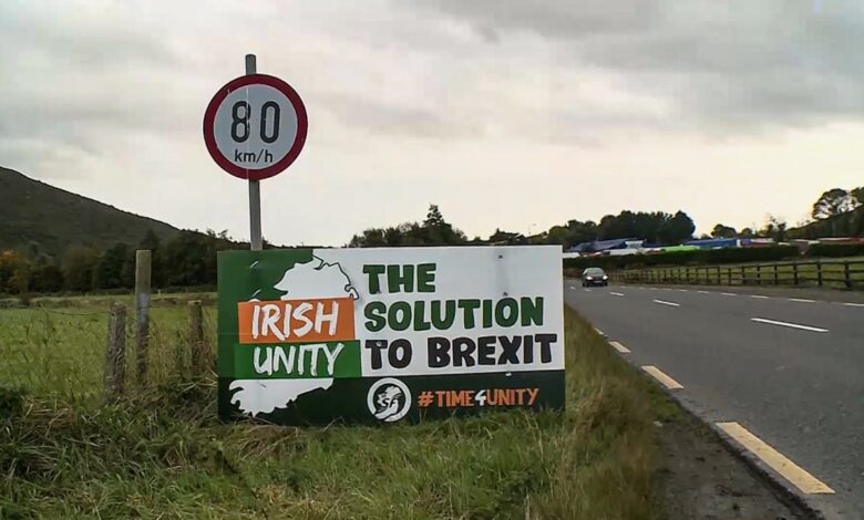 ملف حارق يؤرّق أوروبا وبريطانيا وأميركا.. 8 أسئلة لفهم الأزمة السياسية في أيرلندا الشمالية