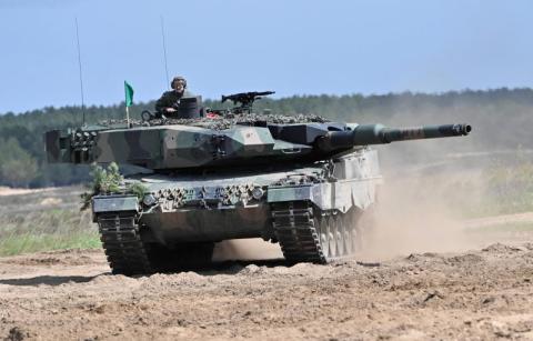 شركة ألمانية قد تسلم 139 دبابة «ليوبارد» إلى أوكرانيا