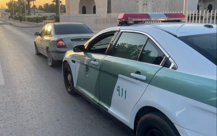 "مرور الرياض" يضبط قائد مركبة ارتكب مخالفة مرورية بعدم الالتزام بحدود المسارات