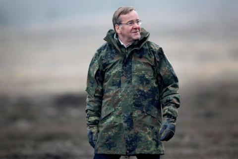وزير الدفاع الألماني: 100 مليار يورو لا تكفي لتحديث جيشنا