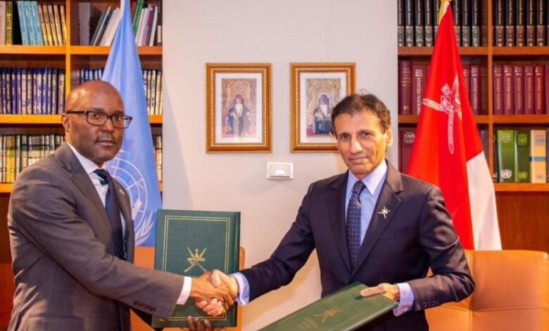 عُمان تقيم علاقات دبلوماسية مع جزر الباهاما