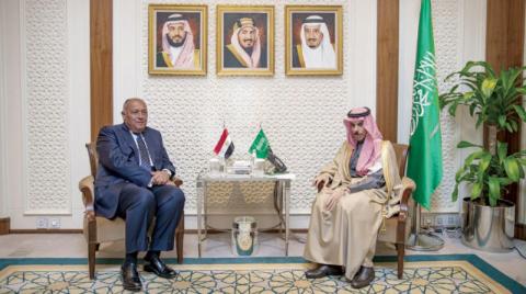 السعودية ومصر تؤكدان ضرورة التزام إيران بتجنب الأنشطة المزعزعة للاستقرار