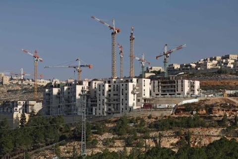 إسرائيل تجمد توسيع الاستيطان «مؤقتاً» بالتزامن مع زيارة سوليفان