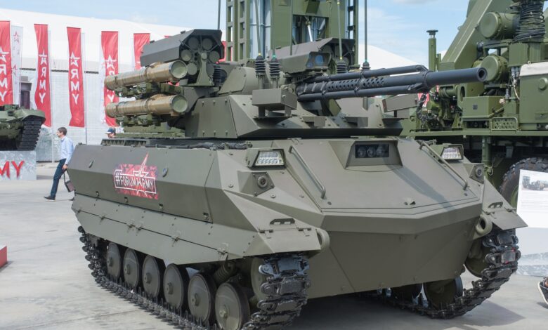 لوفيغارو: أهو خيال علمي أم أن روبوتات ماركر الروسية تستطيع فعلا حرق الدبابات الغربية الثقيلة؟
