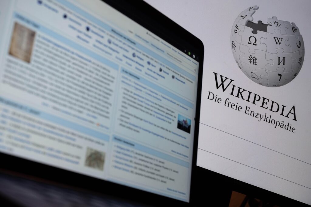 السعودية تخترق ويكيبيديا