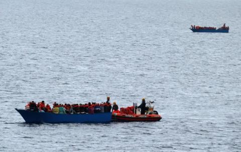 منظمة دولية تقول 73 مهاجرا "يفترض" موتهم قبالة سواحل ليبيا