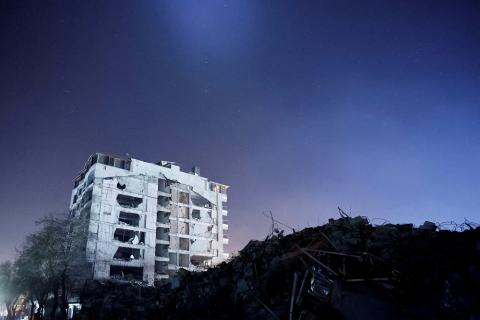 تركيا توسع التحقيق في انهيارات المباني مع تجاوز عدد ضحايا الزلزال 50،000