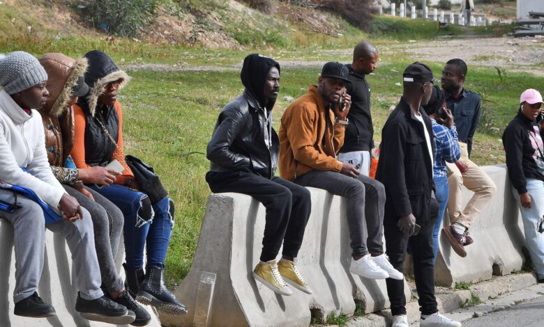 الاتحاد الأفريقي يدين "خطاب الكراهية" التونسي ضد المهاجرين |  أخبار العنصرية