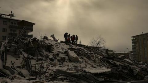 مسؤول الإغاثة في الأمم المتحدة: عدد قتلى الزلزال في تركيا وسوريا يصل إلى 50 ألف قتيل
