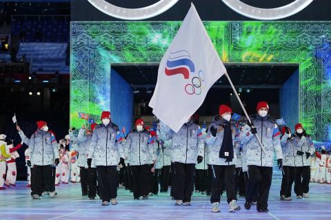 زيلينسكي يقول للقمة "لا مكان" لروسيا في الأولمبياد