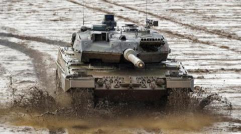 الحكومة الألمانية تمنح رخصة لتصدير دبابات ليوبارد 1 لأوكرانيا