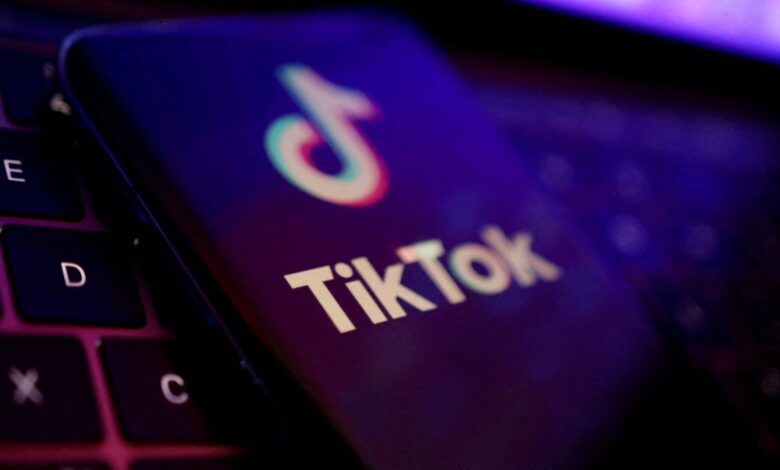 يضع TikTok حدودًا زمنية افتراضية جديدة لمن هم دون 18 عامًا