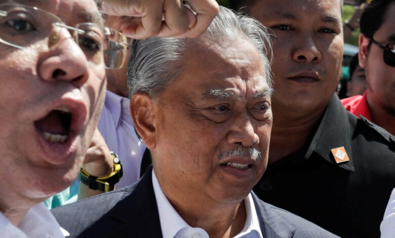 إلقاء القبض على رئيس الوزراء الماليزي السابق يسلط الضوء على محاربة أنور للفساد