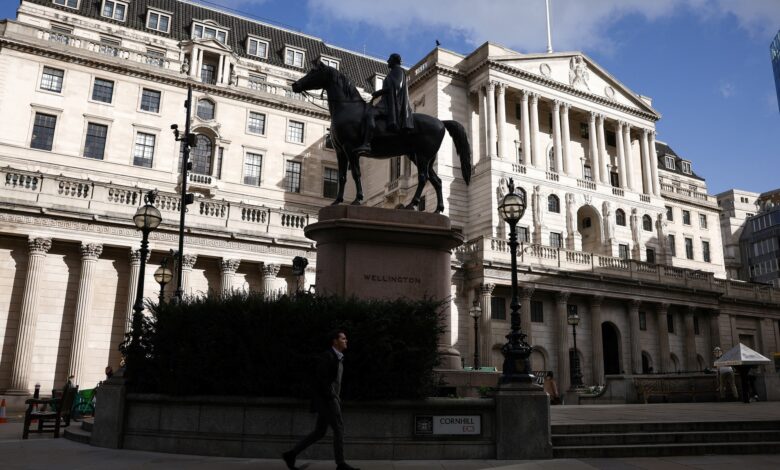 بنك إنجلترا يرفع أسعار الفائدة إلى 4.25٪