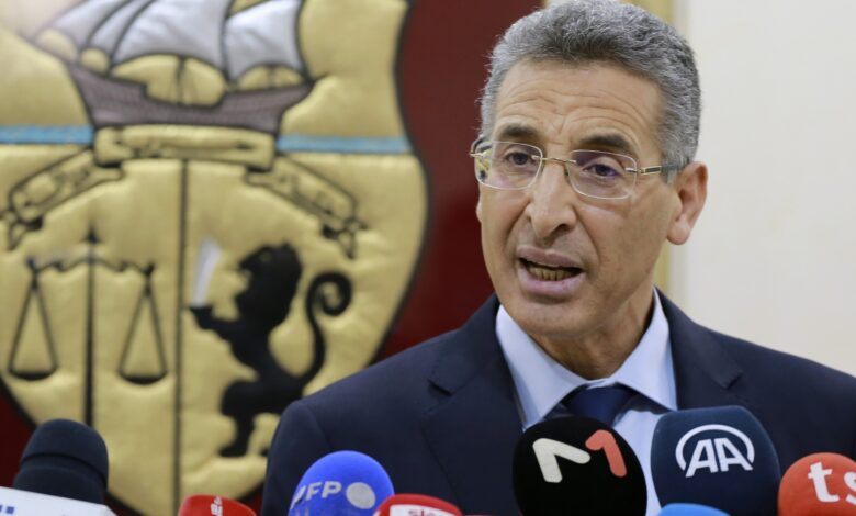 استقالة وزير الداخلية التونسي توفيق شرف الدين |  أخبار السياسة